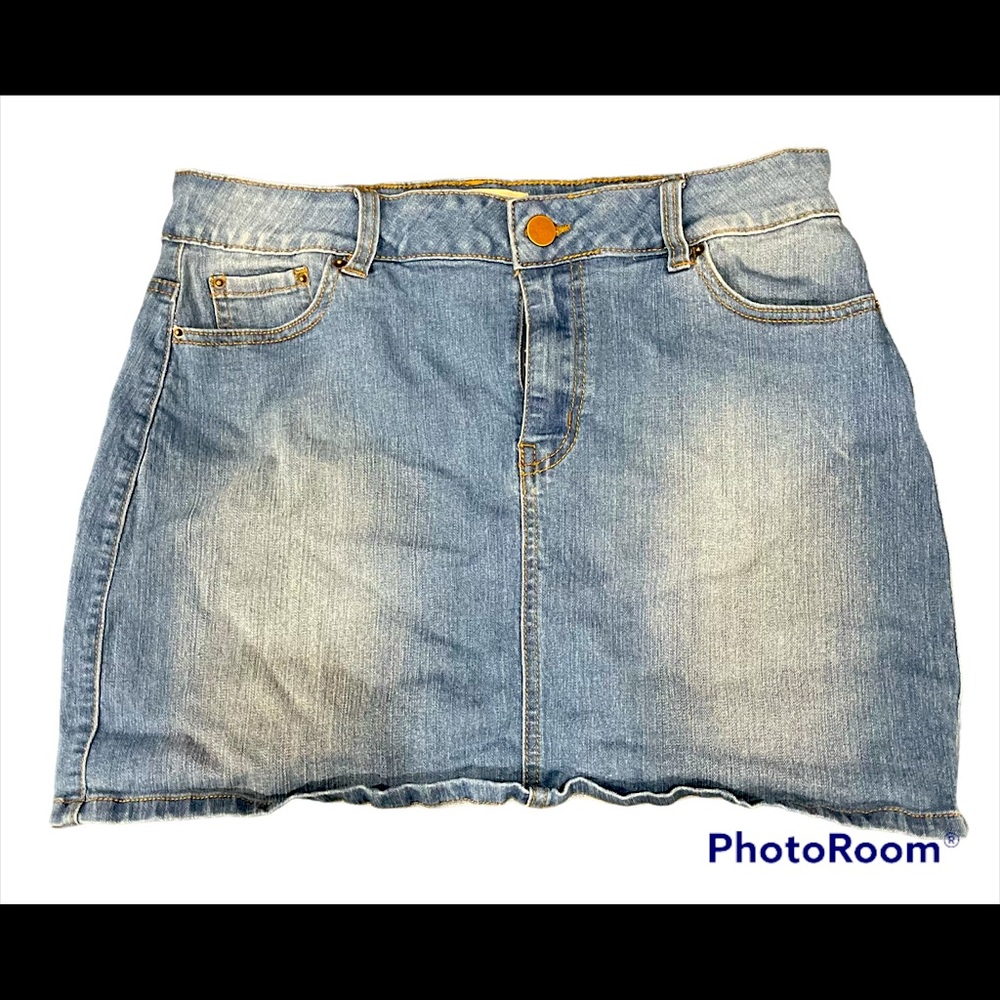 Azy size Large Denim skirt